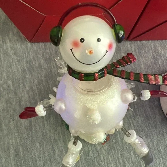 JCPenney Home Lighted Color Changing Acrylic Skiing Snowmen Pair Winter Vintage - Picture 4 of 16